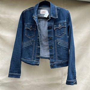 Levi’s cropped denim jacket